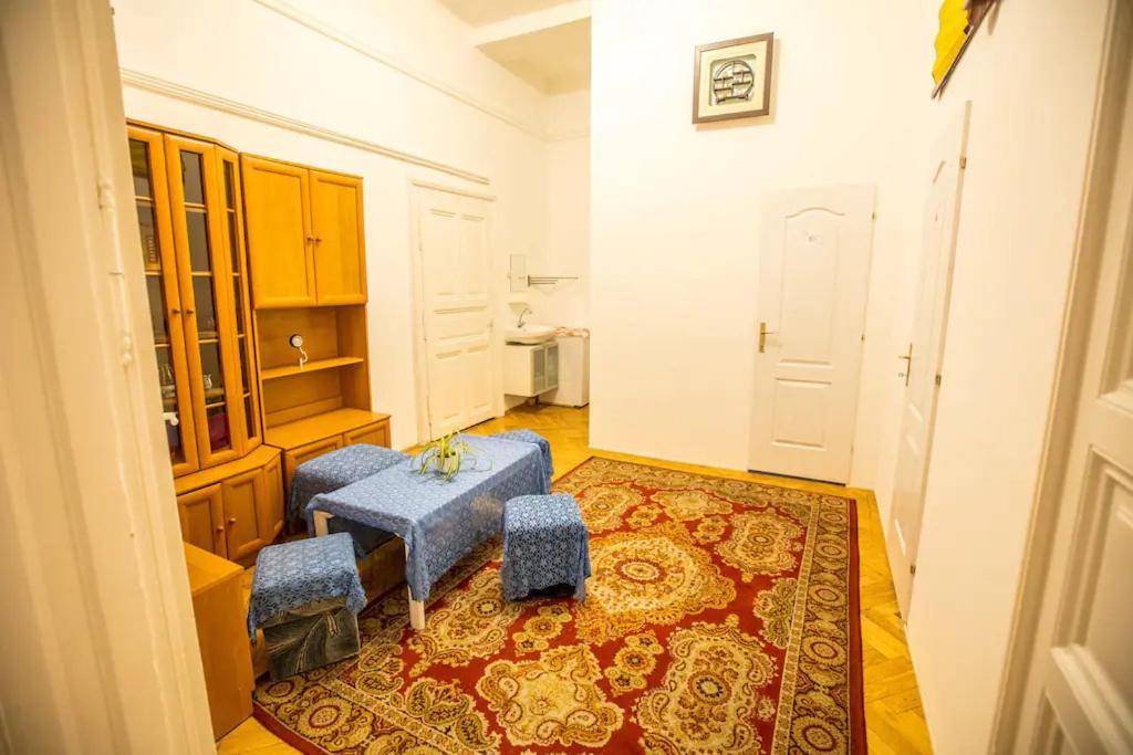 Keleti Apartment City Center Big Flat Bedroom Private Use Budapest Eksteriør bilde