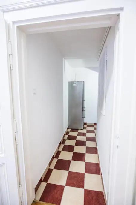 Keleti Apartment City Center Big Flat Bedroom Private Use Budapest Eksteriør bilde