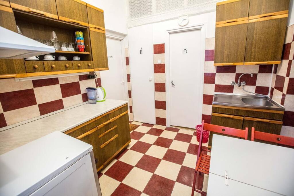 Keleti Apartment City Center Big Flat Bedroom Private Use Budapest Eksteriør bilde