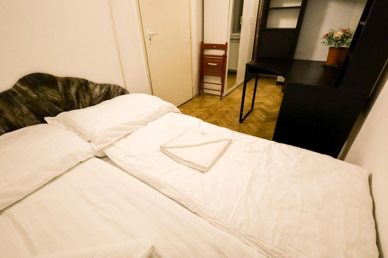 Keleti Apartment City Center Big Flat Bedroom Private Use Budapest Eksteriør bilde